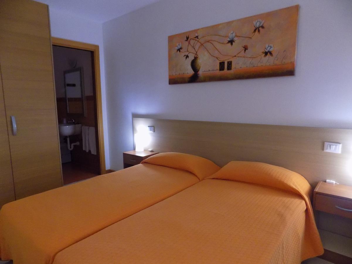 Hotel Residence Sole Fontanafredda Екстериор снимка