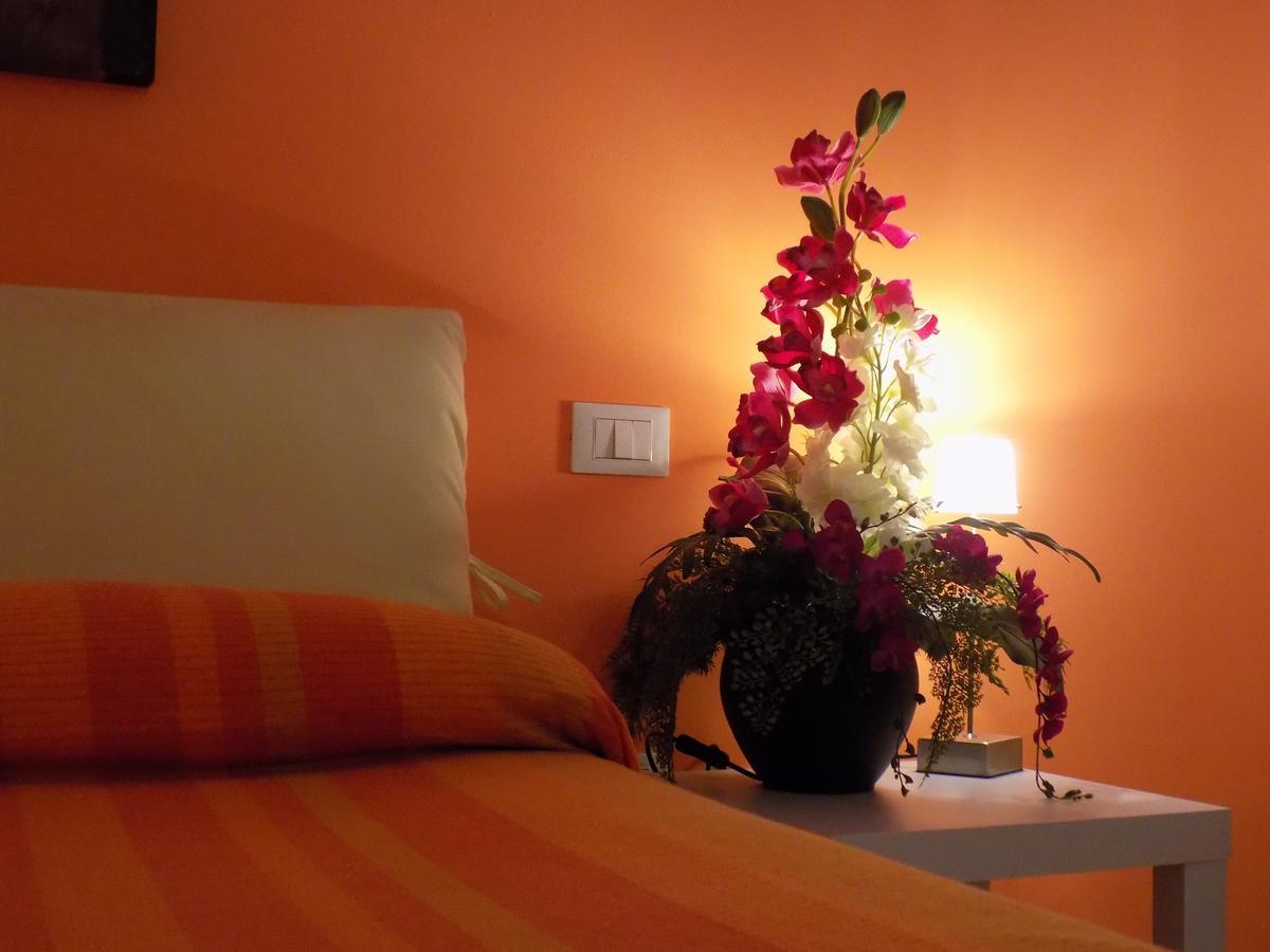 Hotel Residence Sole Fontanafredda Екстериор снимка